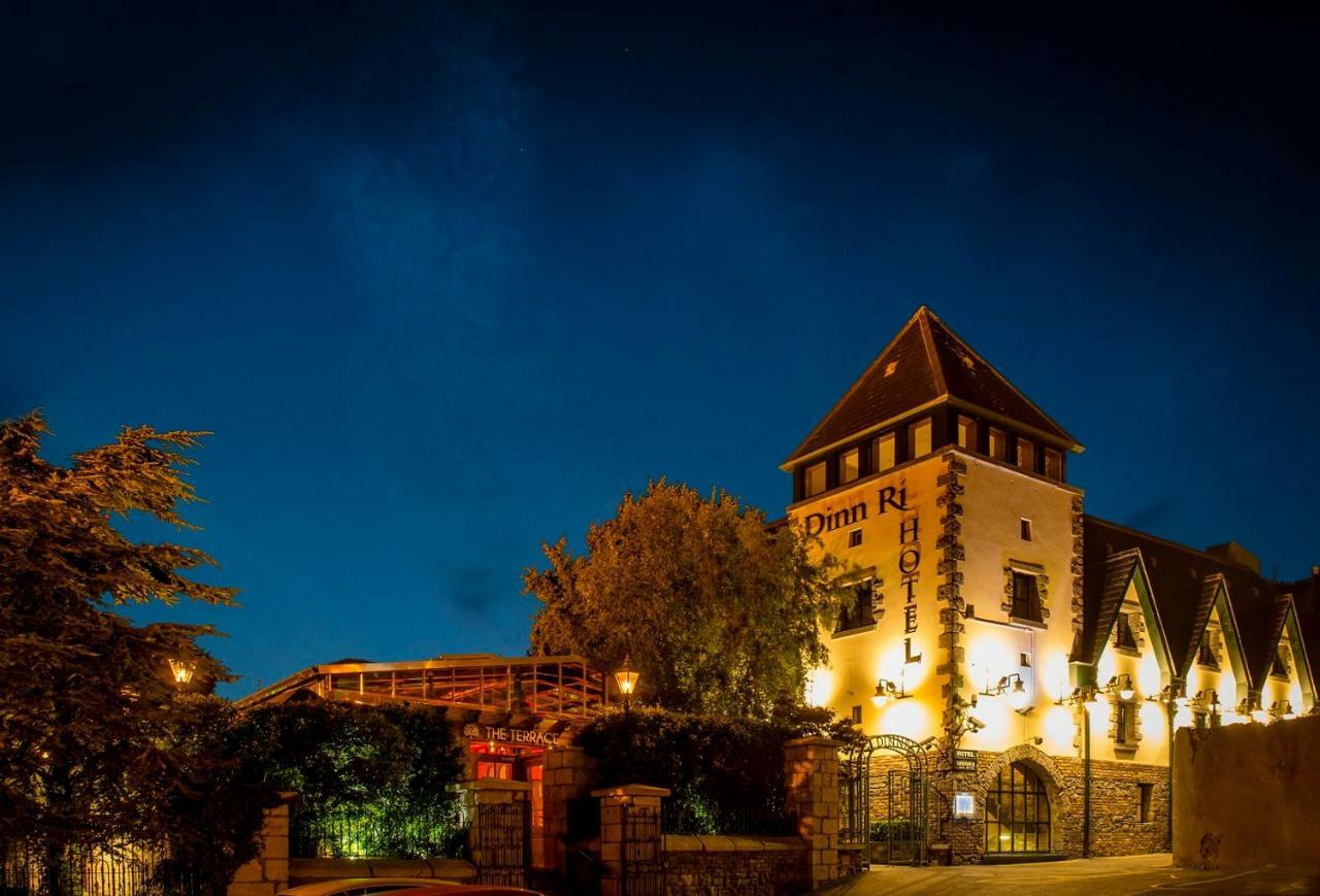 Dinn Ri Hotel Carlow Dış mekan fotoğraf